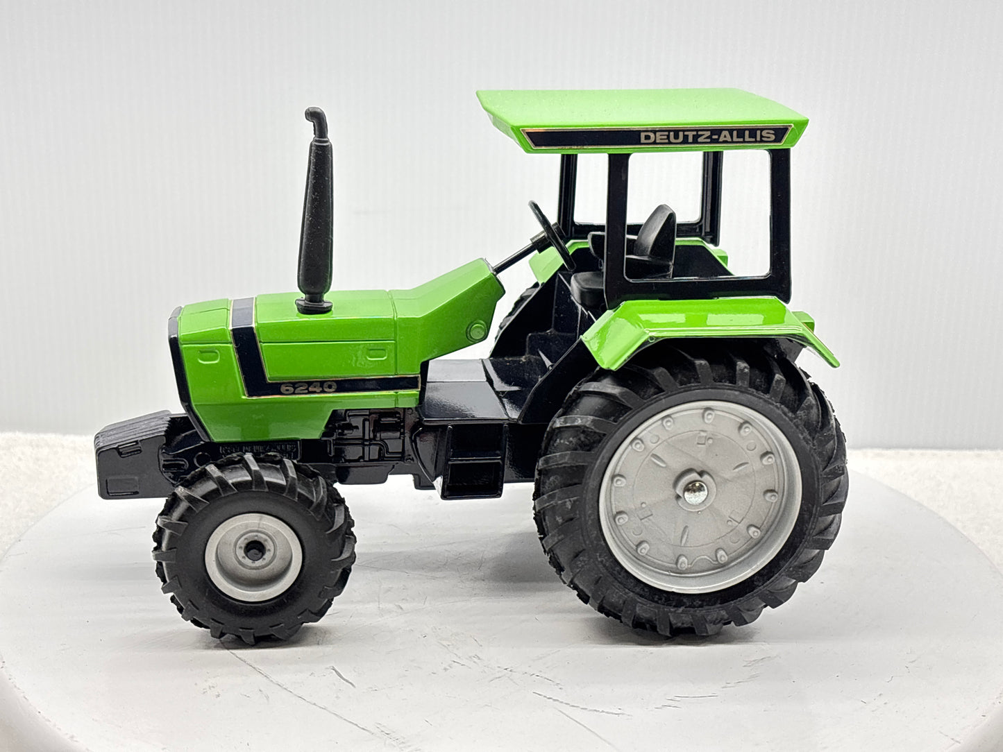 1/16 Deutz-Allis 6240 MFD Special Edition