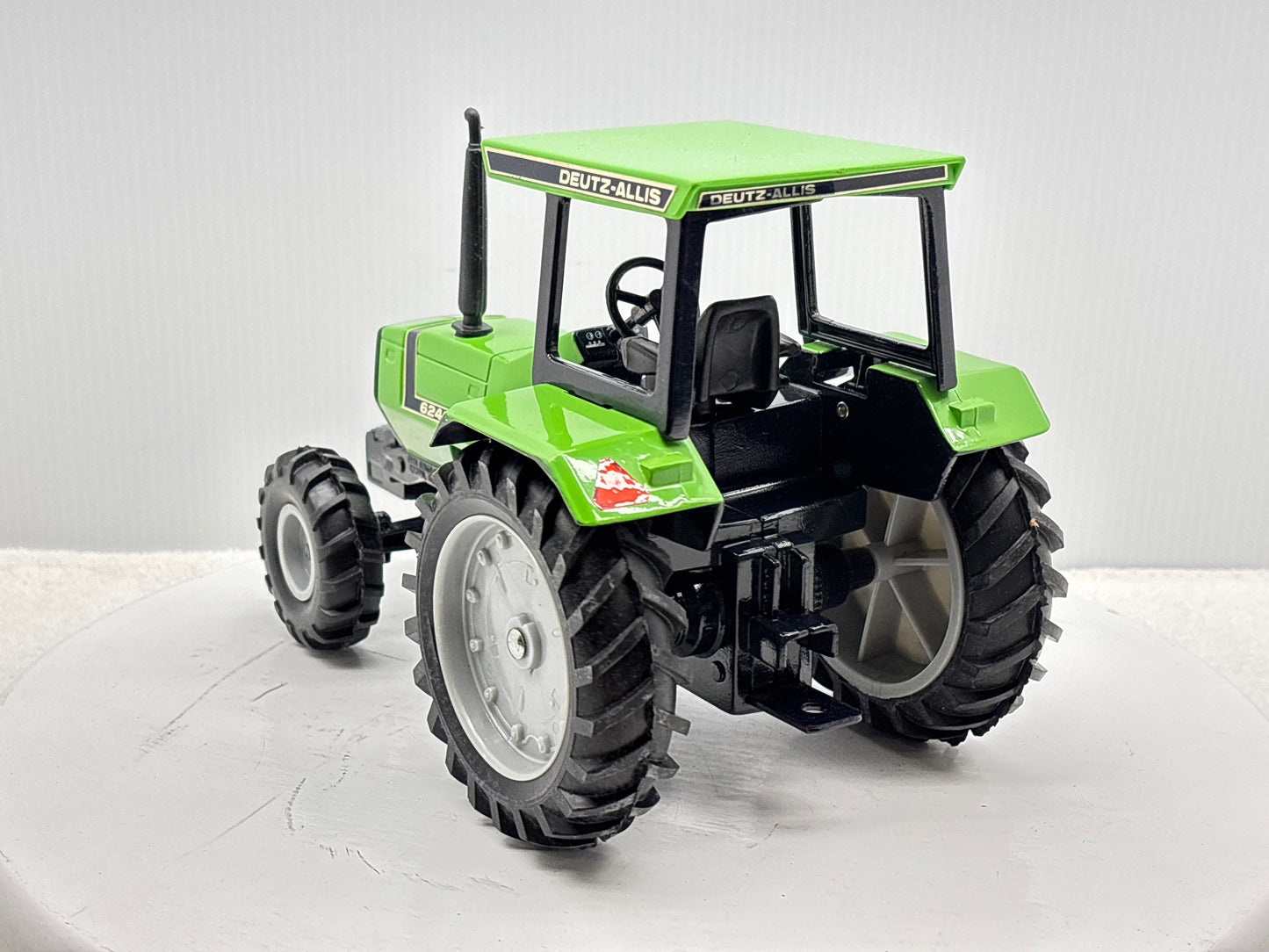 1/16 Deutz-Allis 6240 MFD Special Edition