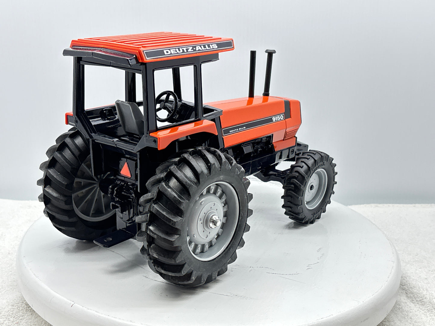 1/16 Deutz-Allis 9150 4wd Orange Special Edition