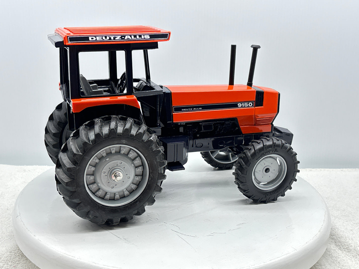 1/16 Deutz-Allis 9150 4wd Orange Special Edition