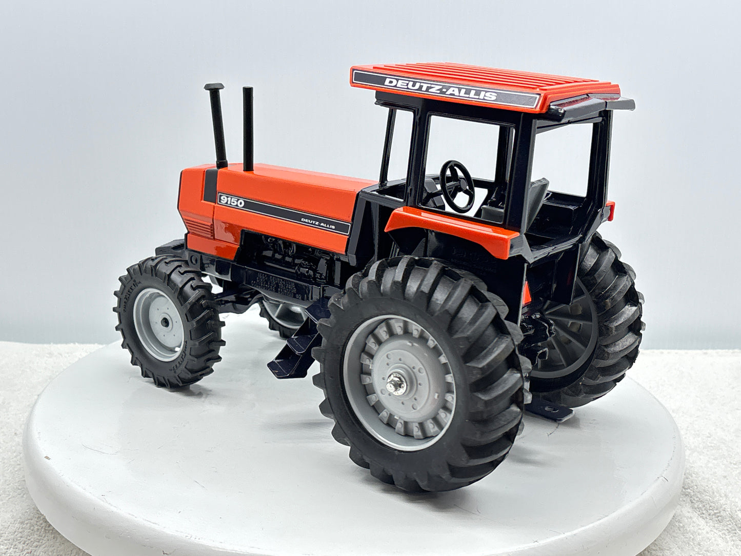 1/16 Deutz-Allis 9150 4wd Orange Special Edition