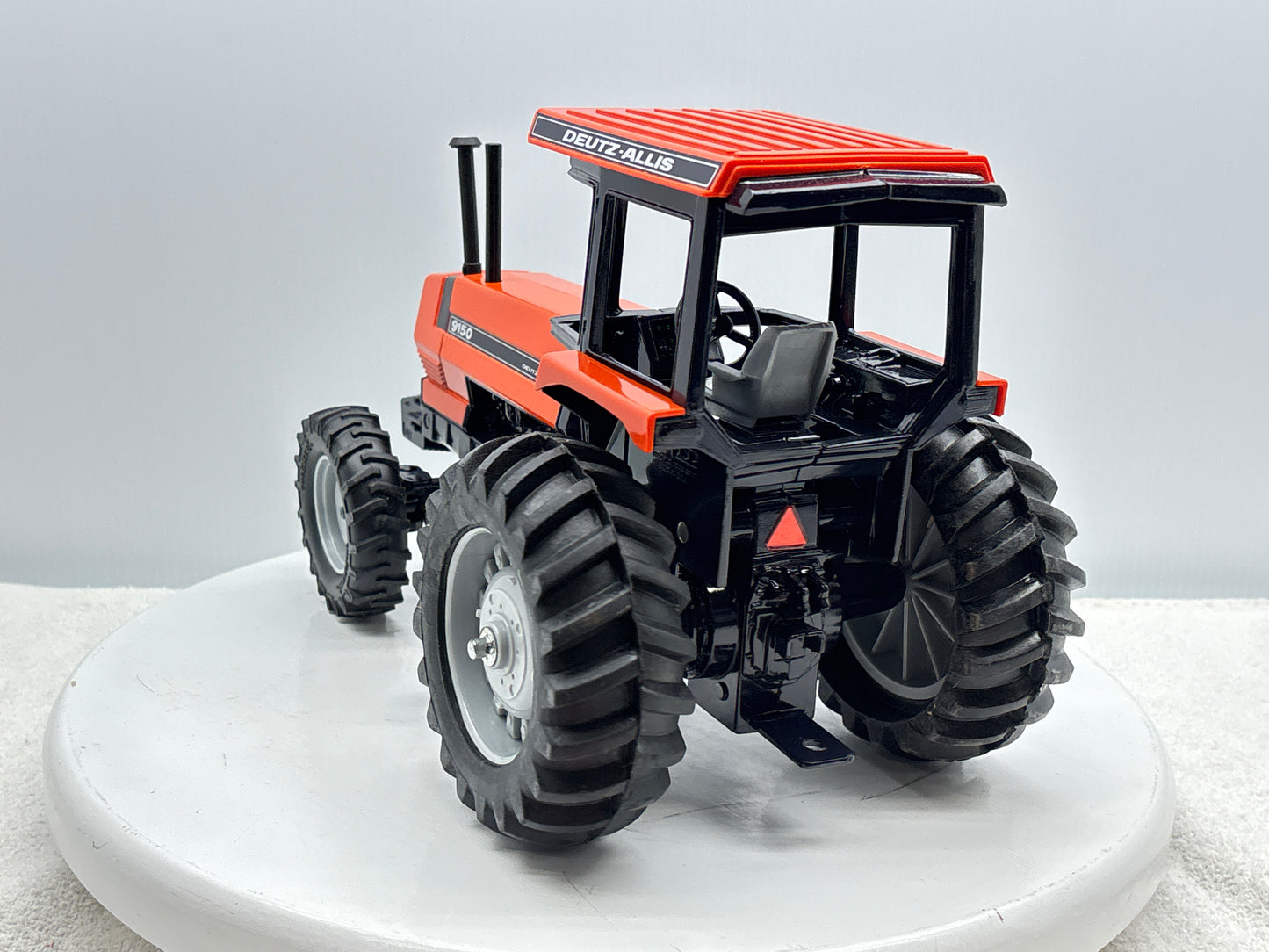 1/16 Deutz-Allis 9150 4wd Orange Special Edition