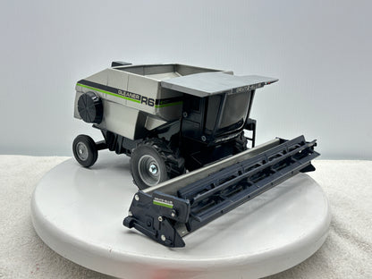 1/24 Deutz-Allis Gleaner R6 Green Stripe