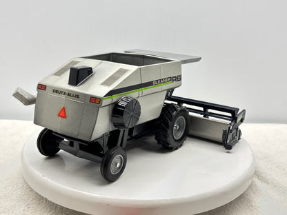 1/24 Deutz-Allis Gleaner R6 Green Stripe