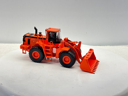 1/40 Doosan 400V Wheel Loader