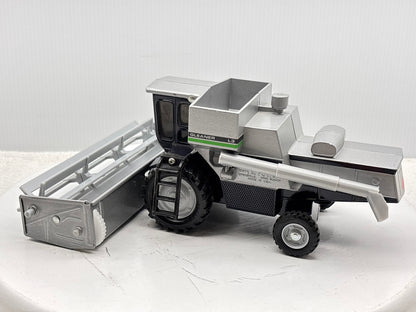 1/32 Duetz-Allis Gleaner L3 Green Stripe