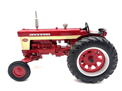 1/16 Farmall 560 Diesel
