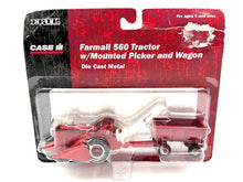 1/64 Farmall 560 with Picker & Wagon