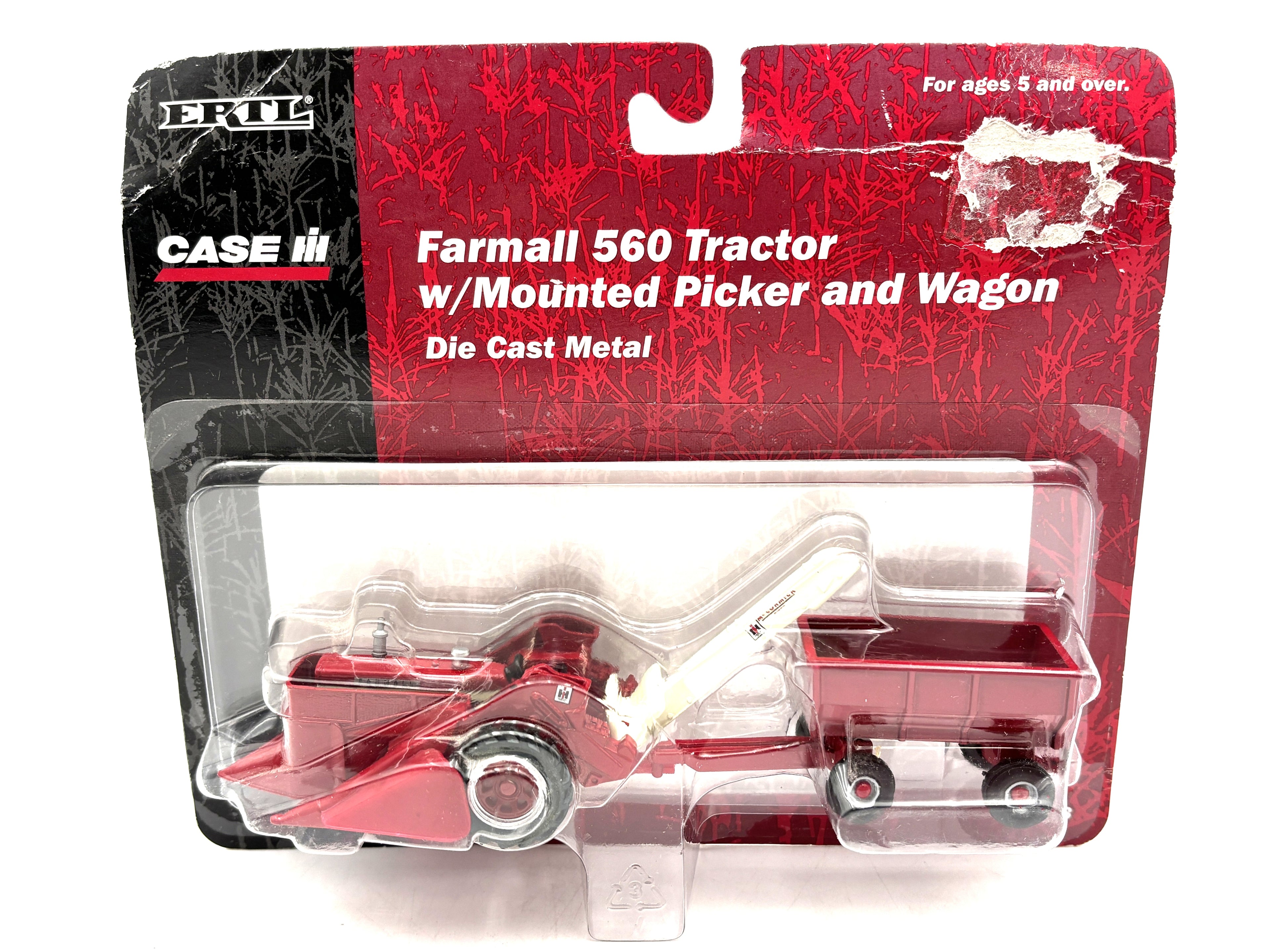 1/64 Farmall 560 with Picker & Wagon