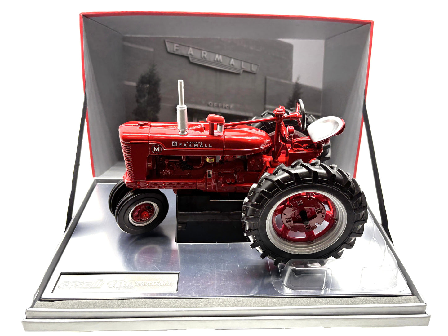 1/16 Farmall M 100th