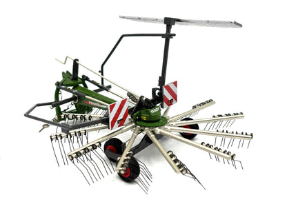 1/32 Fendt 456 Rake