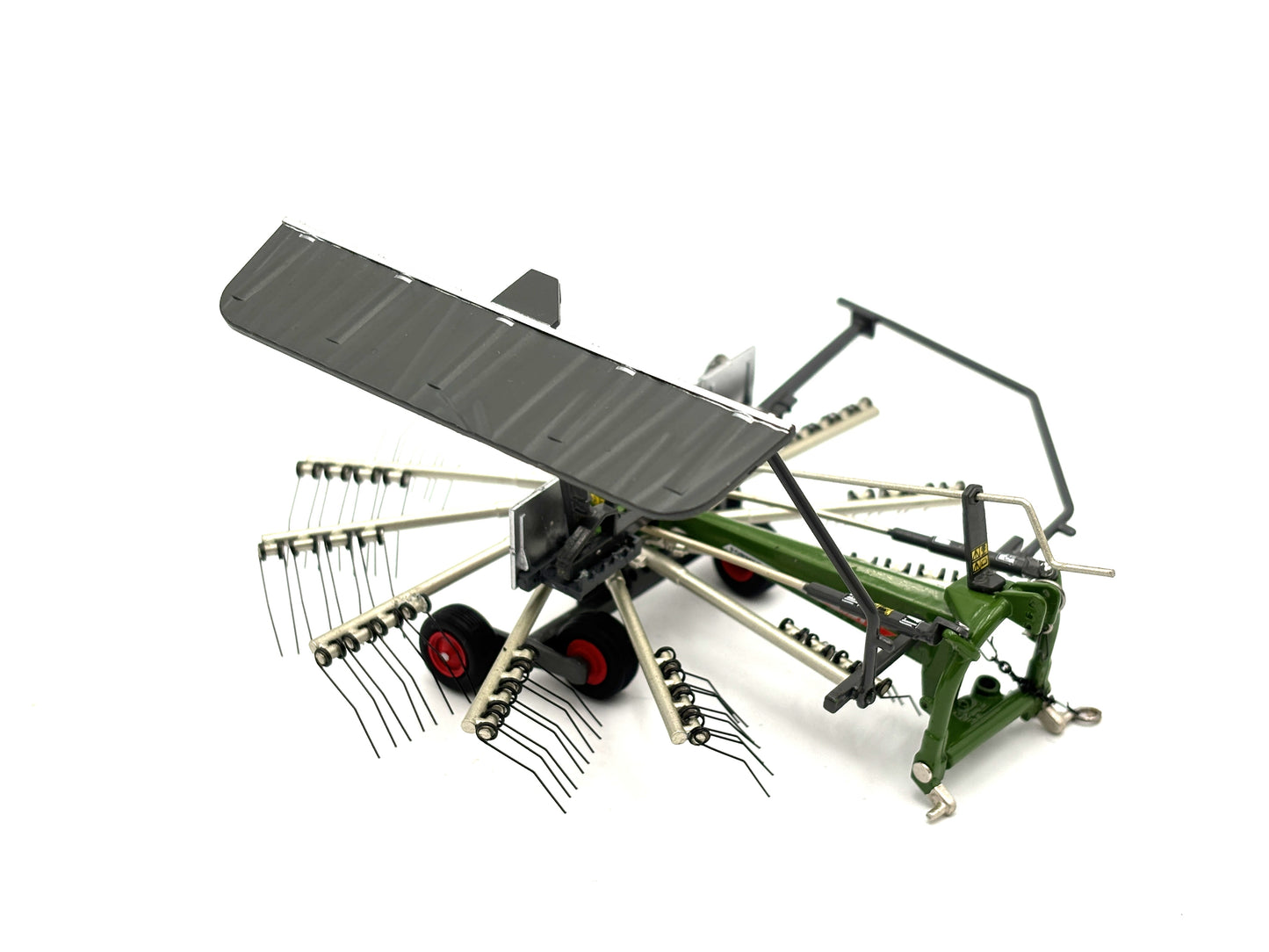 1/32 Fendt 456 Rake