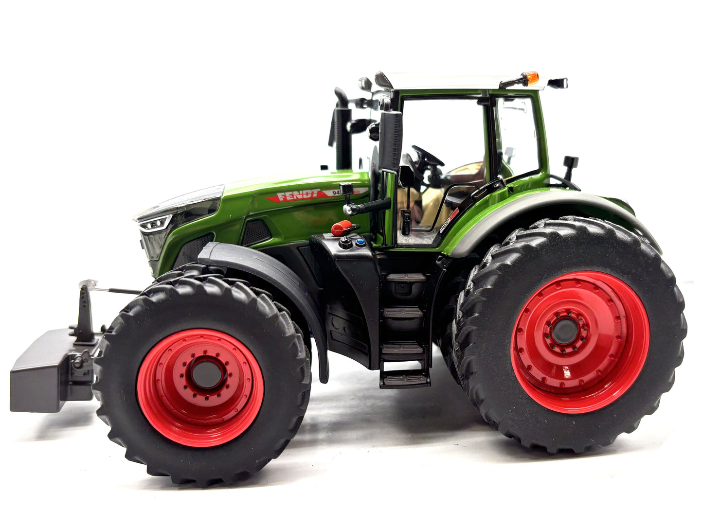 1/32 Fendt 942 Vario Row Crop