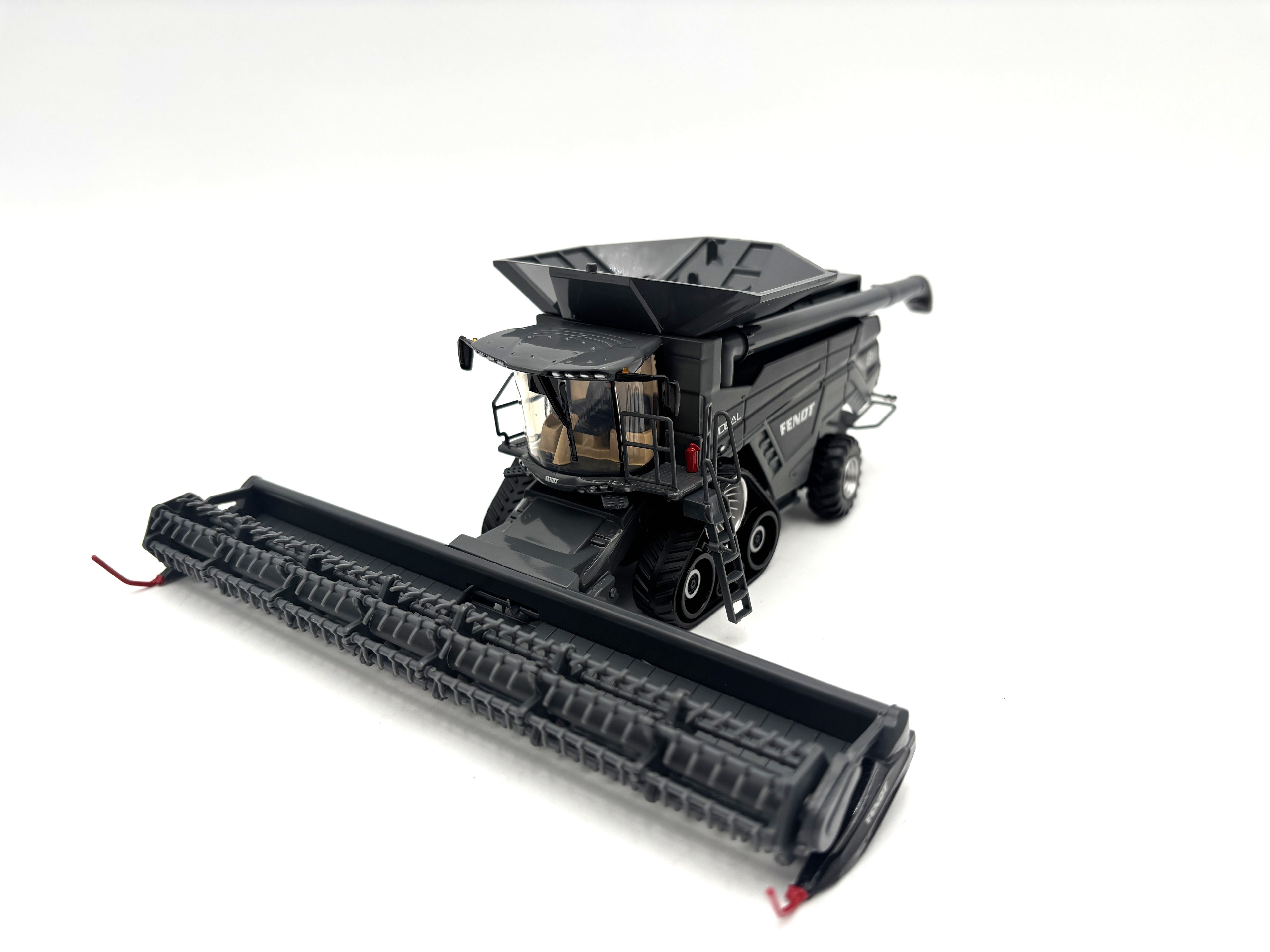 1/64 Fendt Ideal 8T Combine