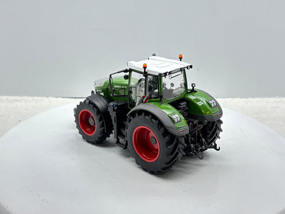 1/32 Fendt 1046 Vario Chrom