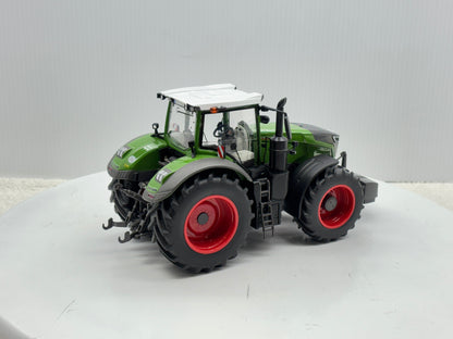 1/32 Fendt 1050 Vario