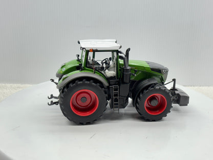 1/32 Fendt 1050 Vario
