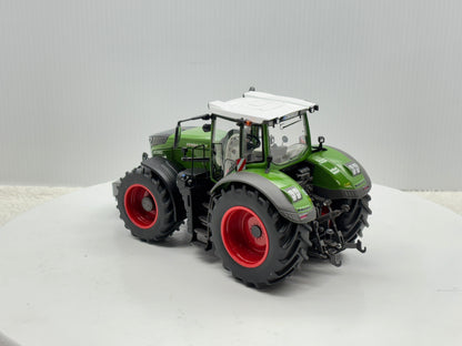 1/32 Fendt 1050 Vario