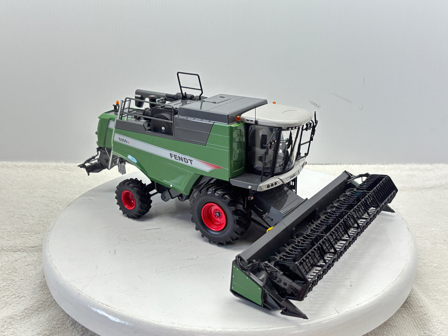 1/32 Fendt 5255L