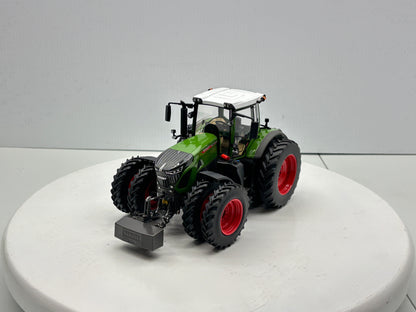 1/32 Fendt 942 Vario Row Crop
