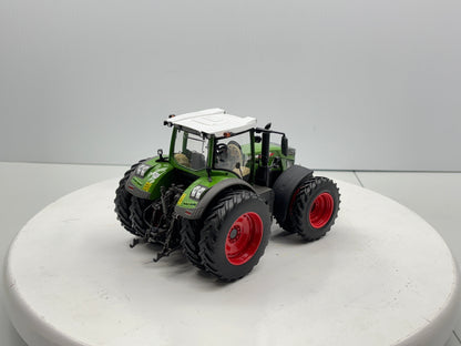 1/32 Fendt 942 Vario Row Crop