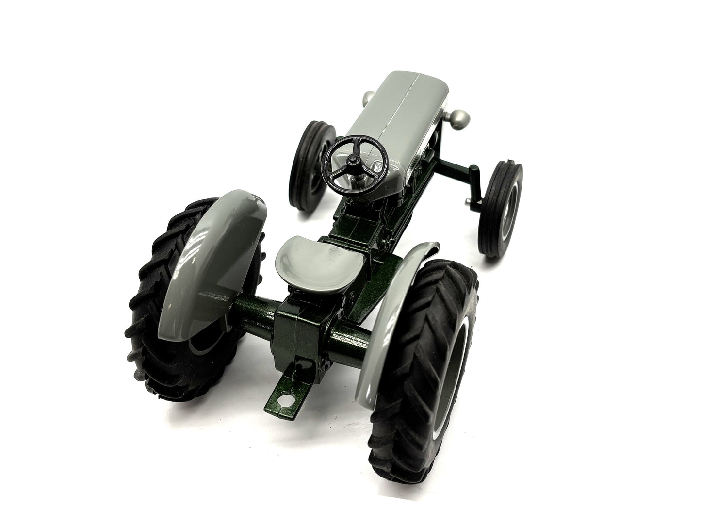 1/16 Ferguson 35 Green Belly