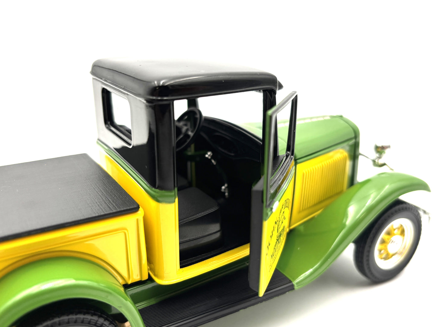 1/25 Ford 1932 Ford Model T