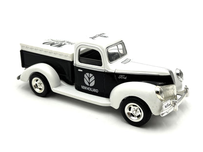 1/25 Ford 1940 Pick-up New Holland 100th Anniversary