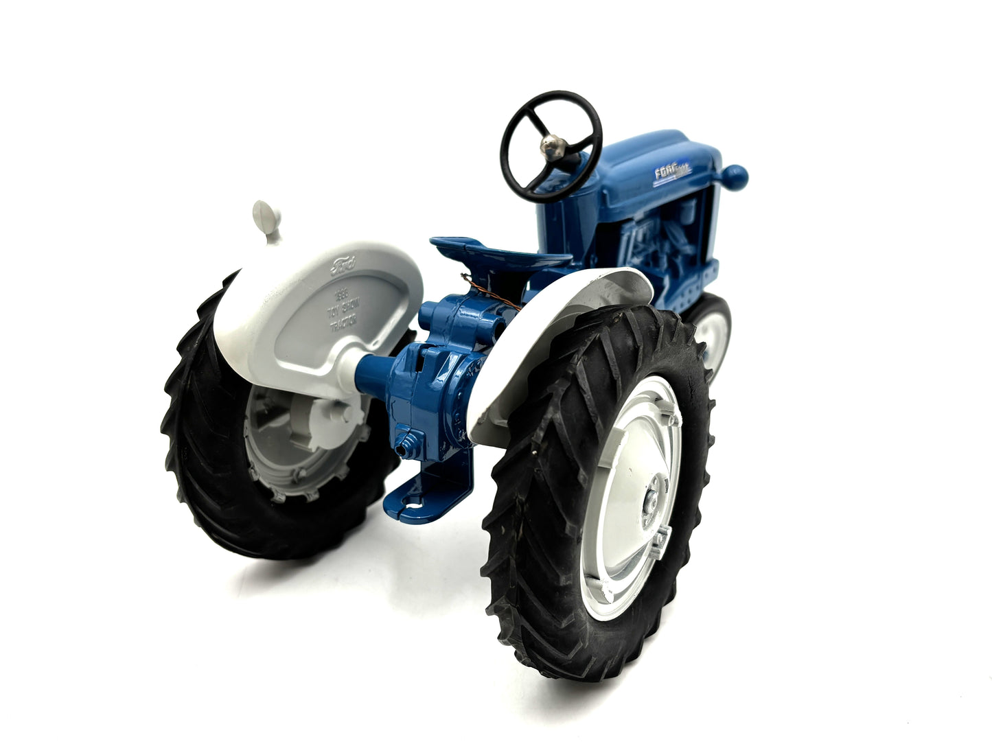 1/12 Ford 2000 Narrow Front