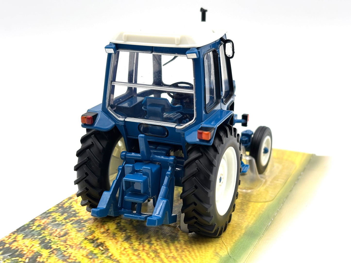 1/32 Ford 6600