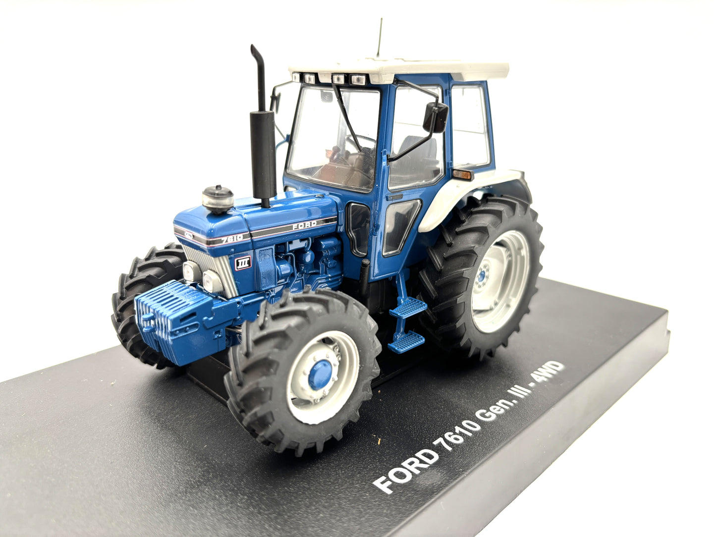 1/32 Ford 7610