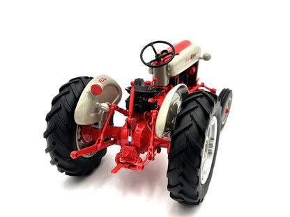 1/16 Ford 861 Powermaster Prestige