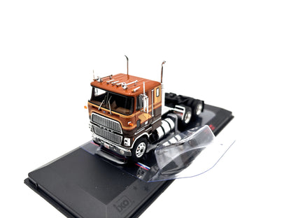 1/64 Ford CL 9000 1976 Edition