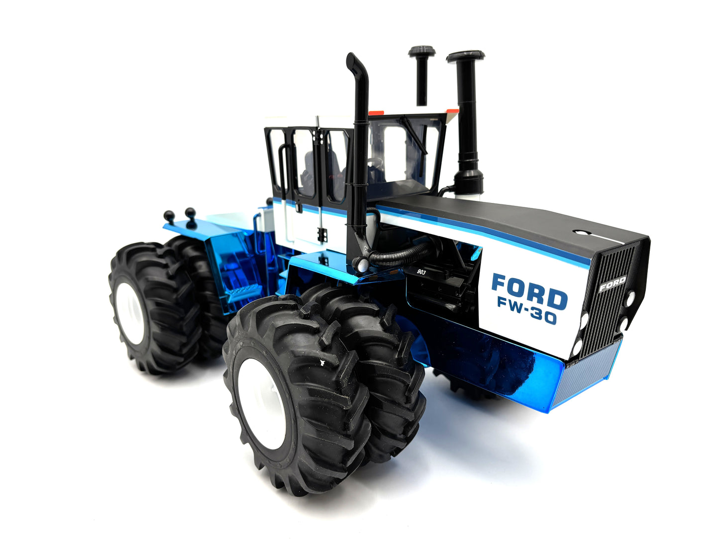 1/16 Ford FW-30 Blue Chrome