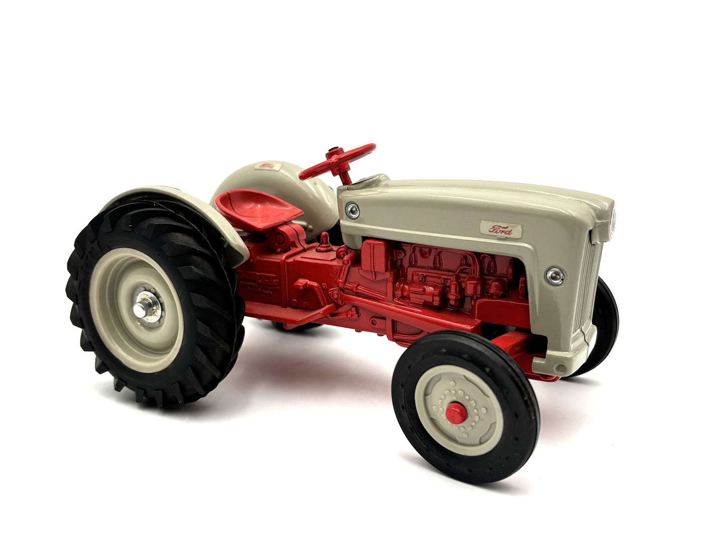 1/16 Ford NAA Folden Jubilee