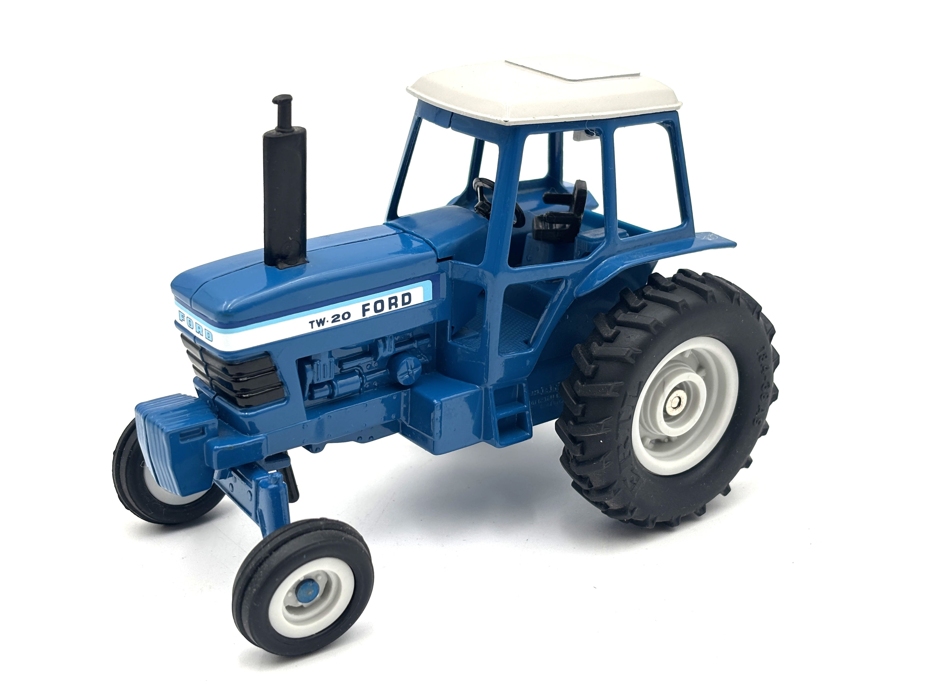 1/32 Ford TW20