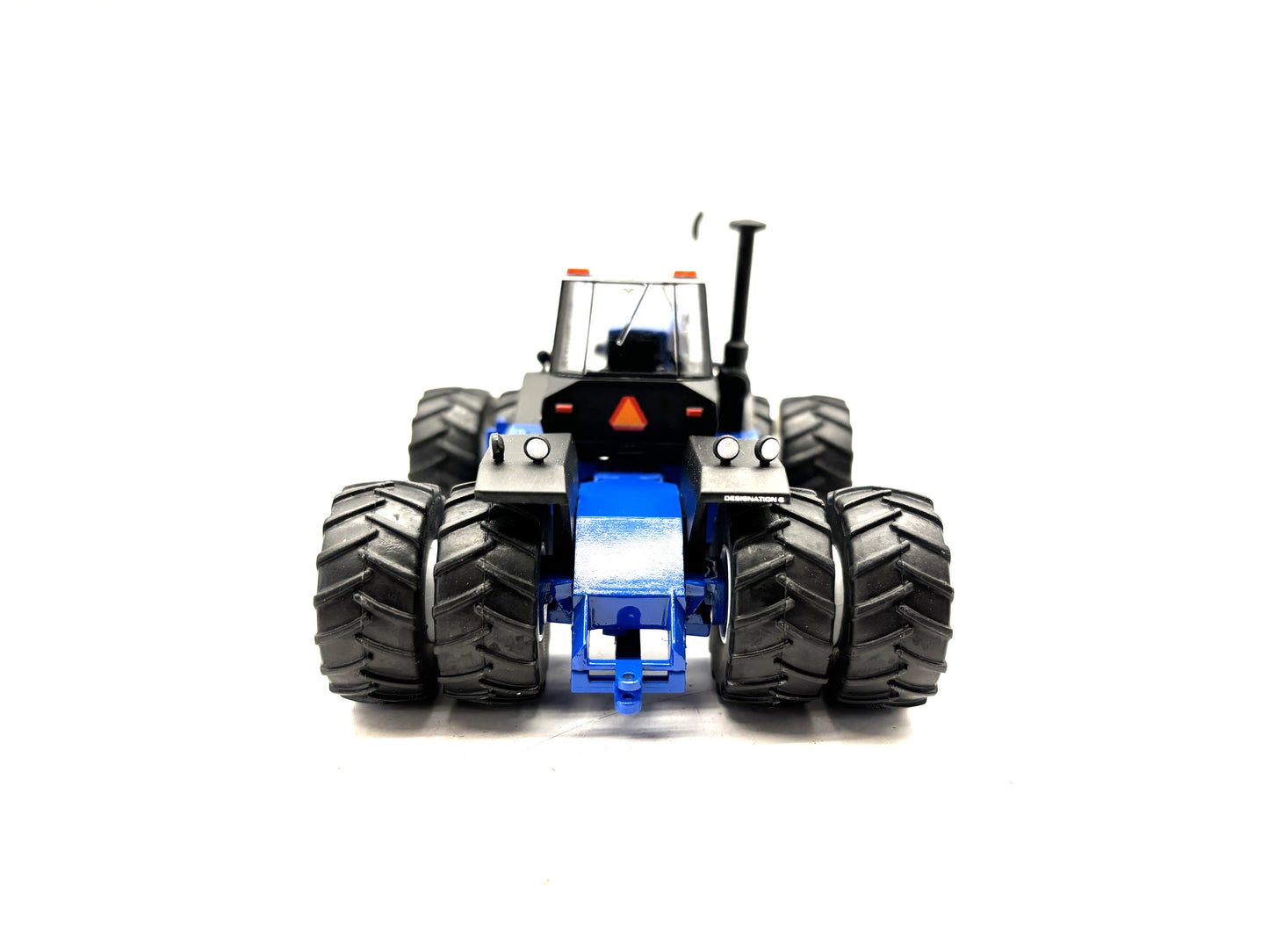 1/64 Ford Versatile 976