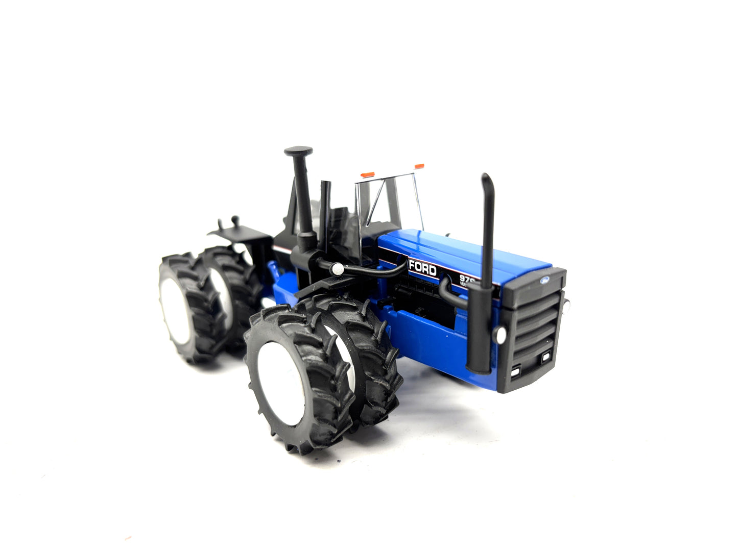 1/64 Ford Versatile 976