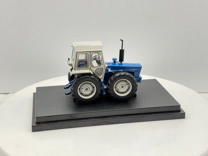 1/32 Ford 1174 County