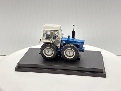 1/32 Ford 1174 County