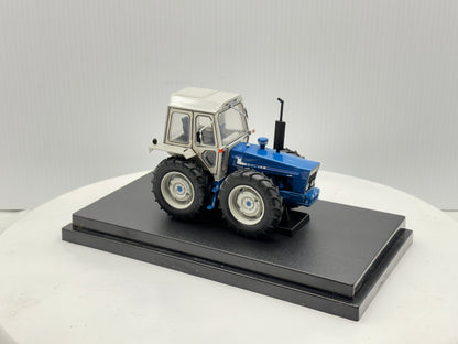 1/32 Ford 1174 County