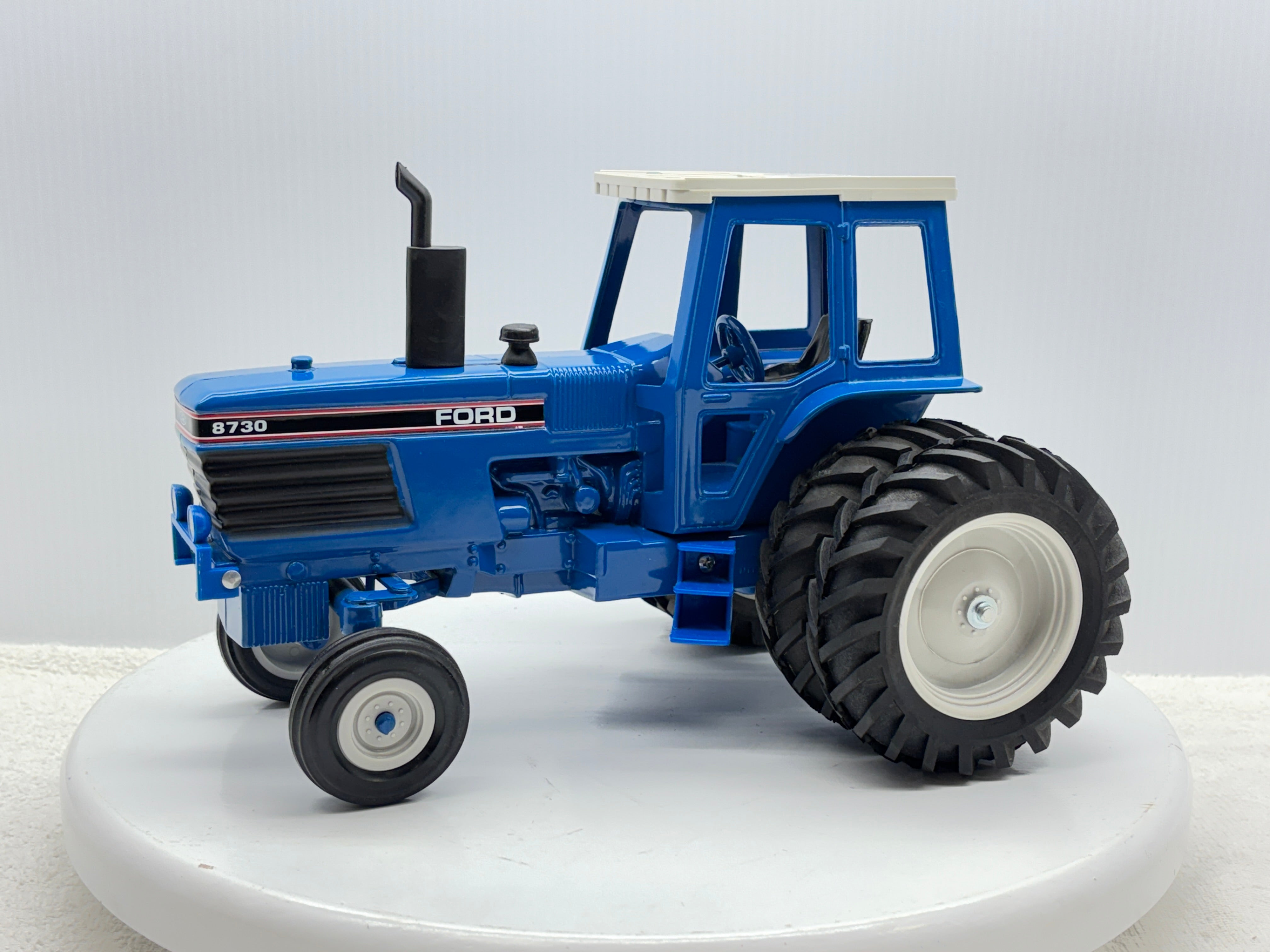 1 16 Ford 8730 Creekside Farm Toys 1 16 Ford 8730 Creekside Farm Toys