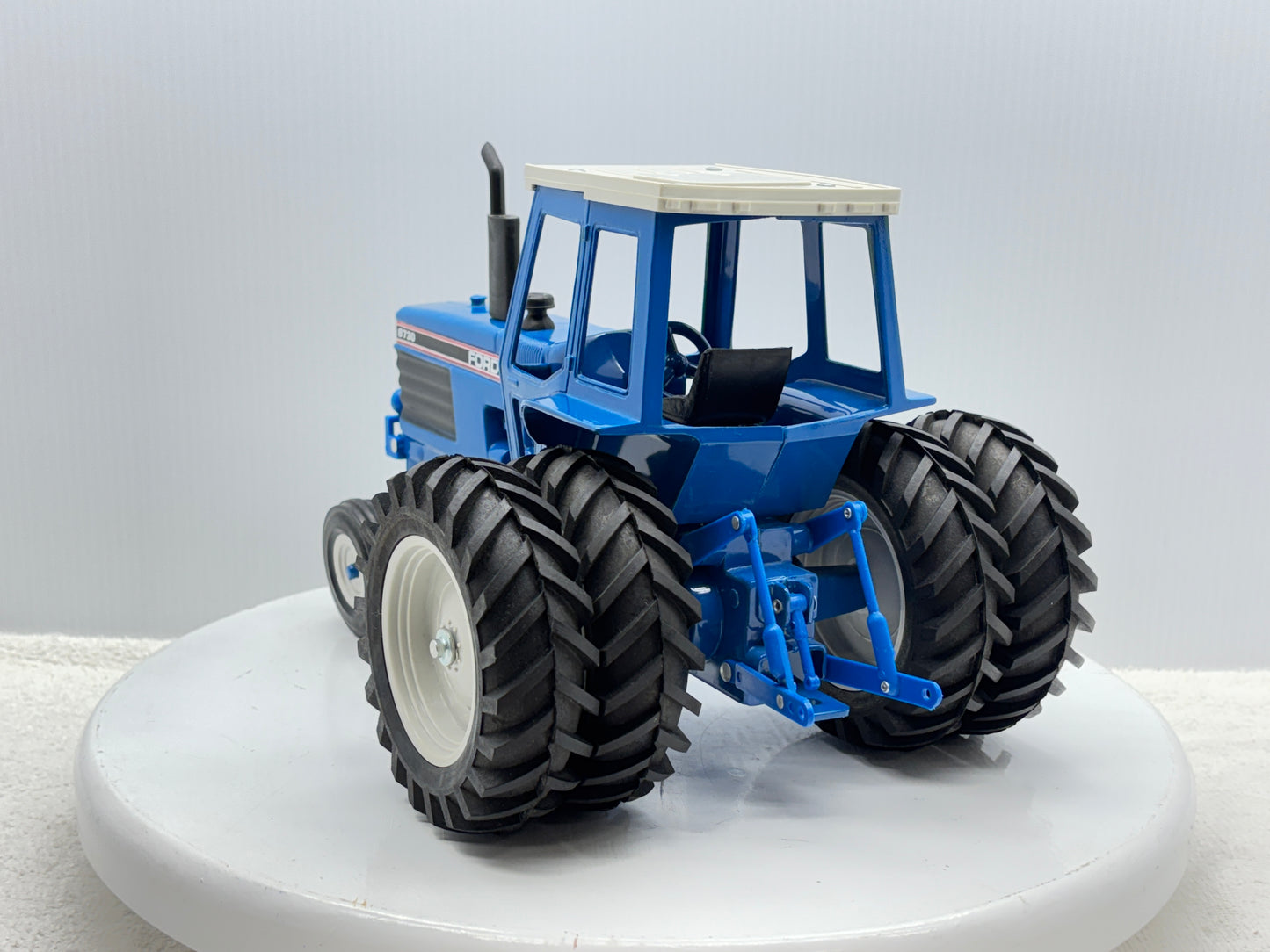 1/16 Ford 8730