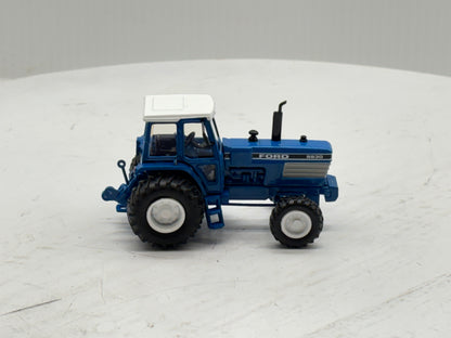 1/64 Ford 8830 2wd