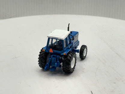 1/64 Ford 8830 2wd