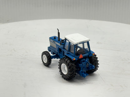 1/64 Ford 8830 2wd