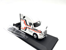 1/64 Freightliner Cascadia 2018 Edition