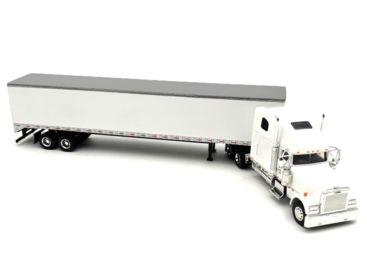 1/64 Freightliner Classic XL