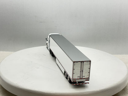 1/64 Freightliner Cascadia High Roof (White)