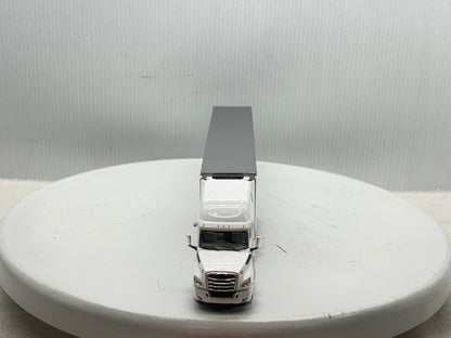 1/64 Freightliner Cascadia High Roof (White)